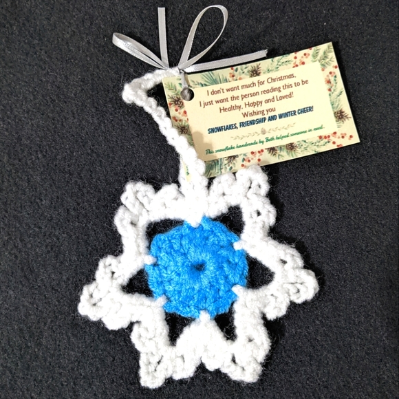 Friendship Snowflake Ornament with Note Card HAND CRAFTED Crochet - Picture 1 of 5